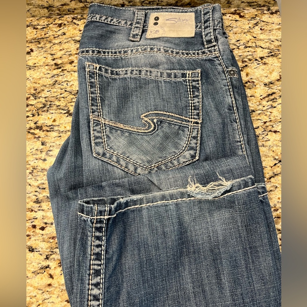 Men’s Silver straight leg jeans (like new)
34x30